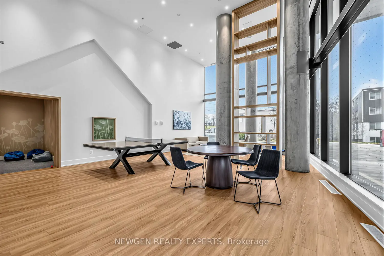 Additional image 3 of 3100 Keele Street 640