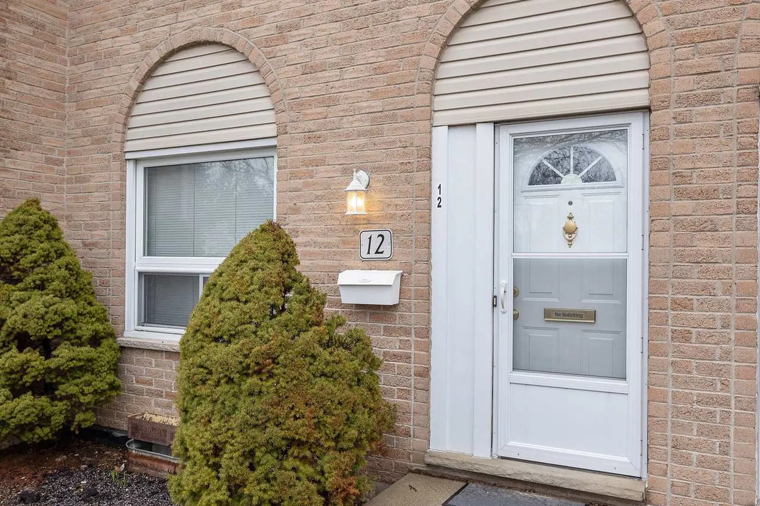 210 Carlyle Drive 12 photo 2