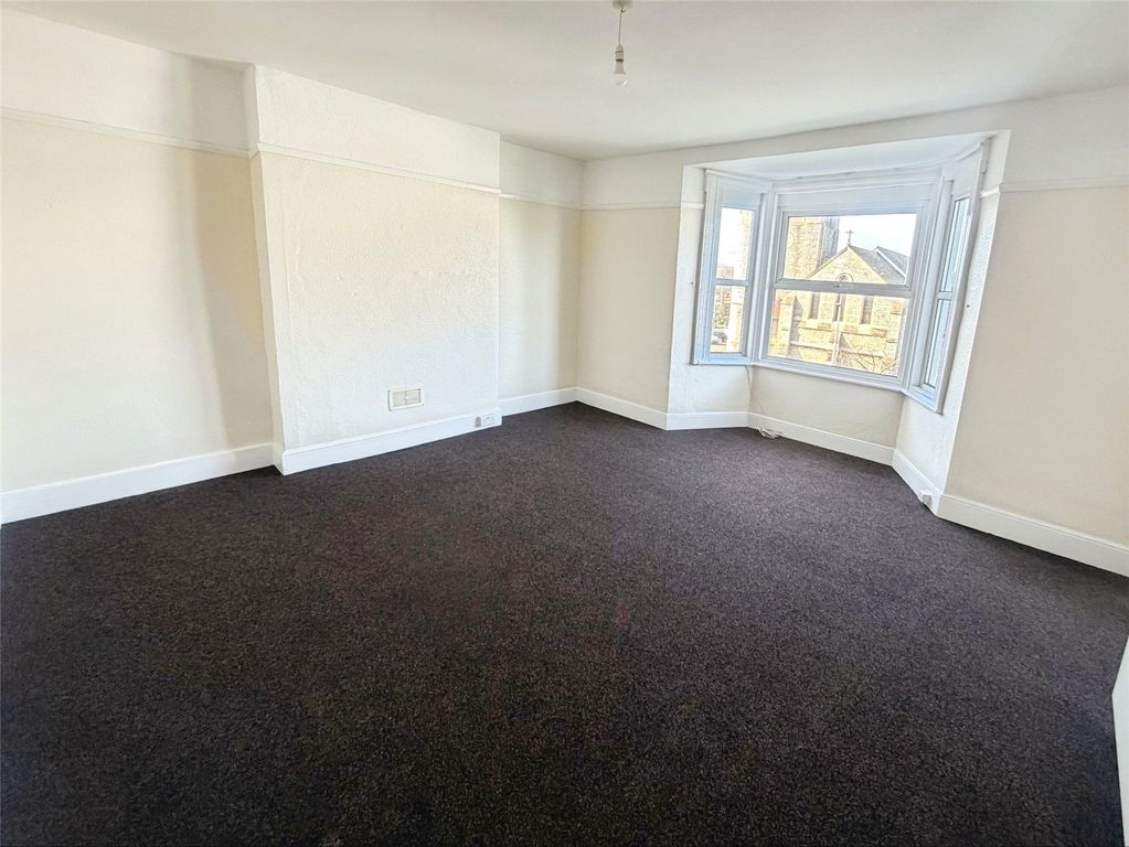 7 bed flat for saleExeter Road, Exmouth, Devon EX8 photo 3