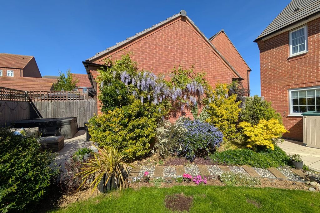 Additional image 32 of 4 bed detached house for saleCaldicot Gardens, Grantham NG31