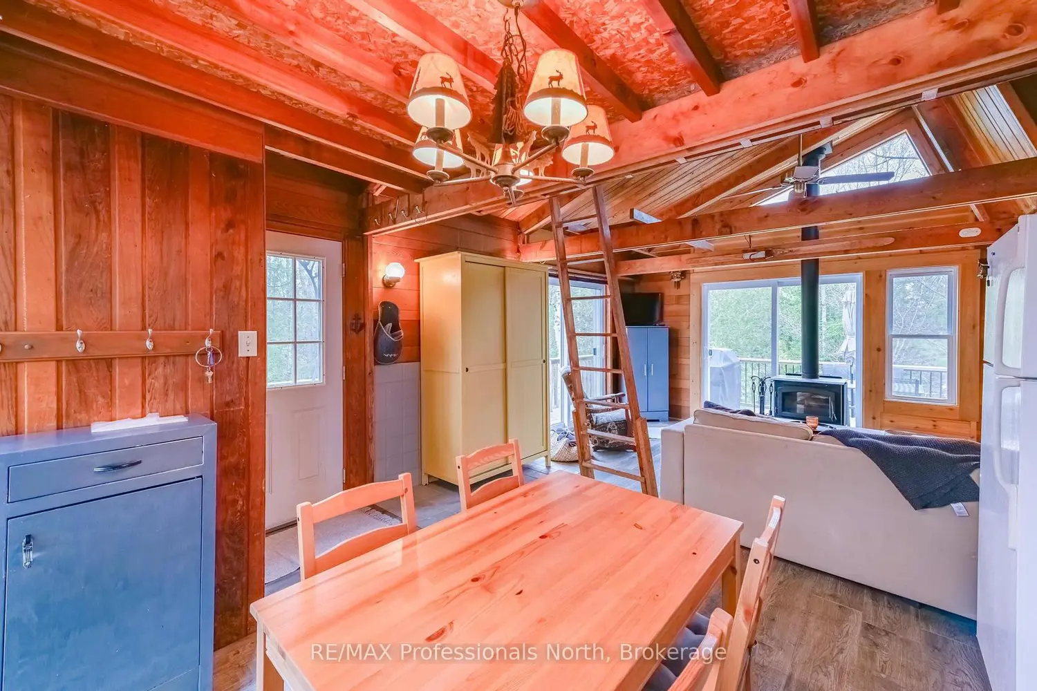 1422 Avery Lane photo 5