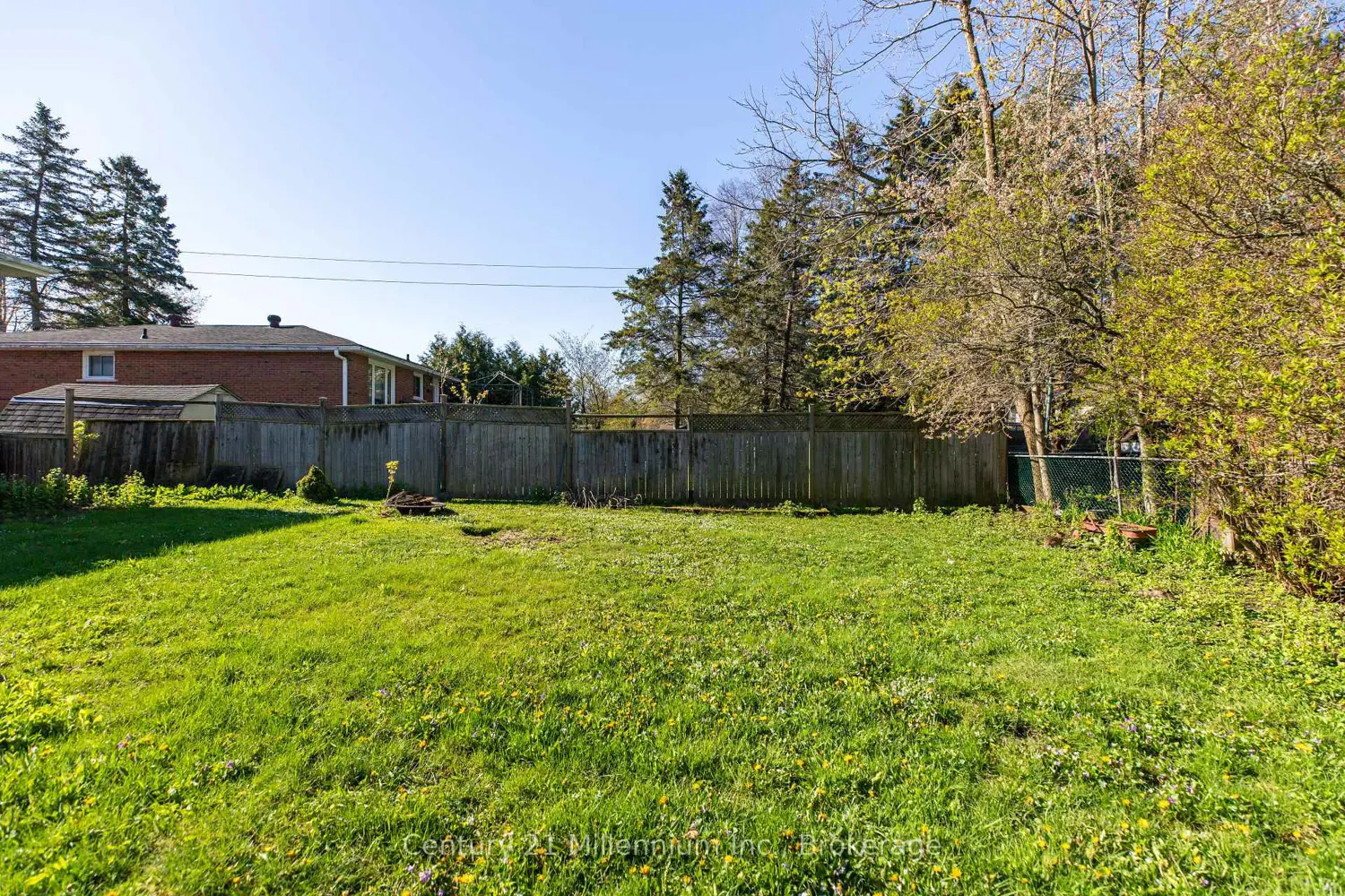 240 5Th A Avenue photo 4