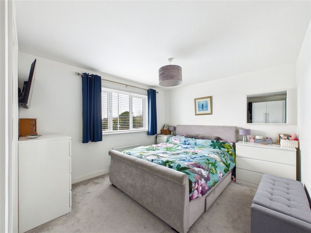 Additional image 12 of 5 bed detached house for saleCowpasture Drive, Felixstowe, Suffolk IP11