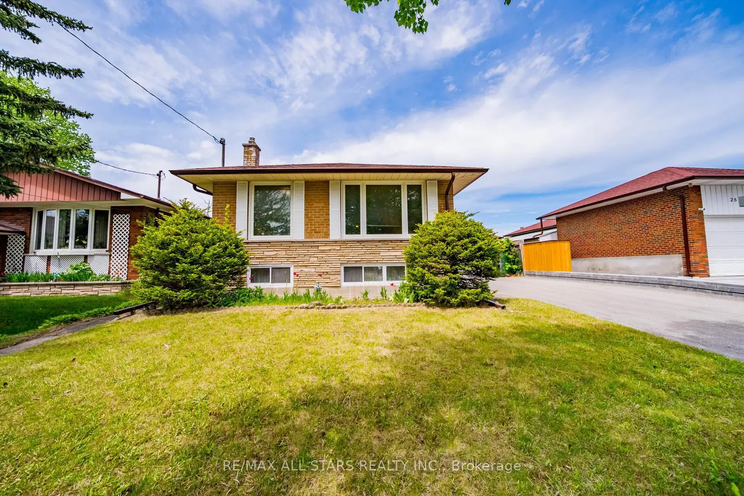 26 Summerglade Drive