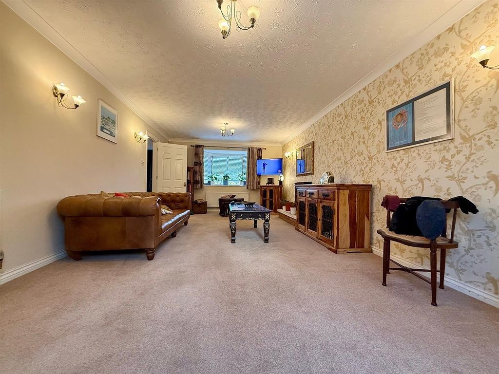 Additional image 22 of 4 bed detached house for saleRiver Walk, Great Yarmouth NR30