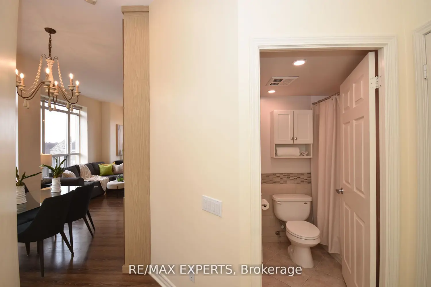 Additional image 17 of 481 Rosewell Avenue 506