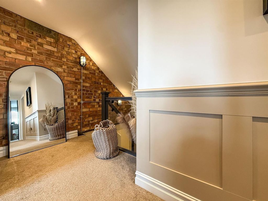 Additional image 13 of 4 bed detached bungalow for saleDore Avenue, Portchester PO16