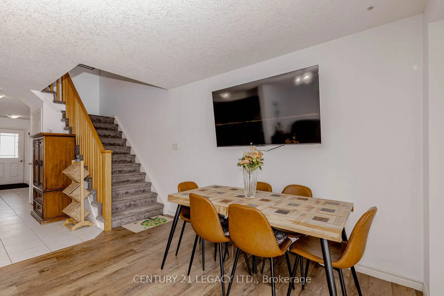 35 Oldfield Drive photo 2