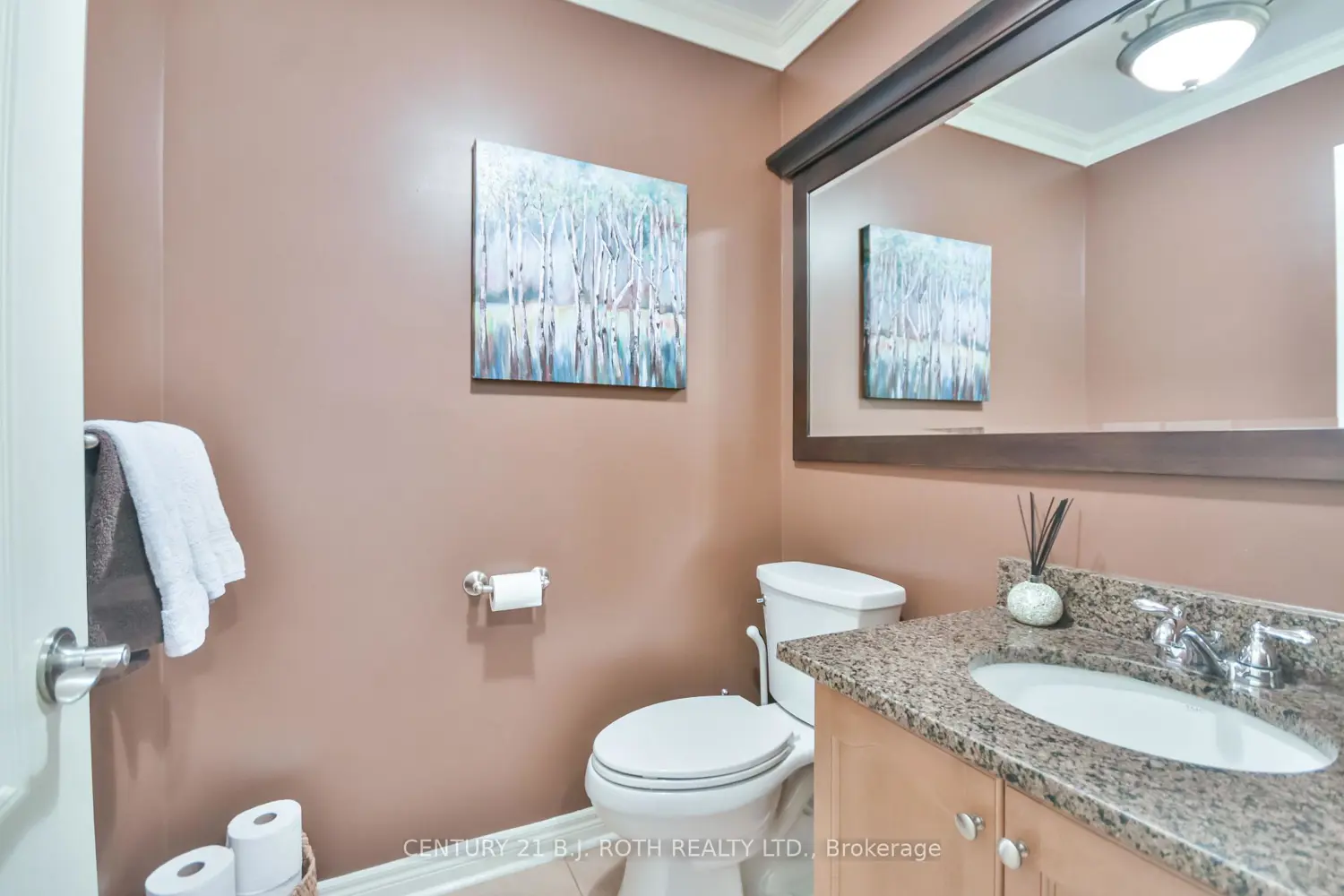 Additional image 7 of 38 Camelot Square