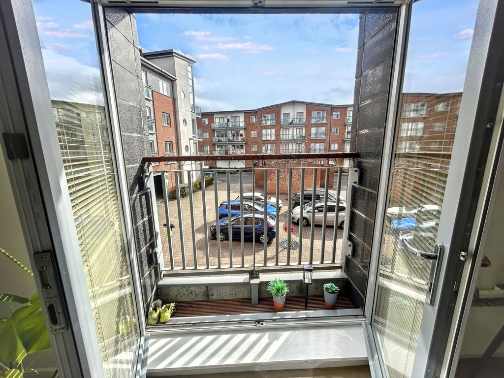 Additional image 16 of 2 bed flat for saleWorsdell Drive, Gateshead NE8