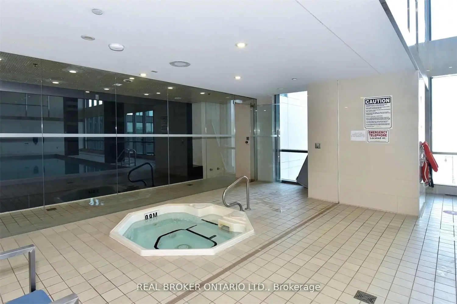 Additional image 12 of 205 Sherway Gardens Road 1704