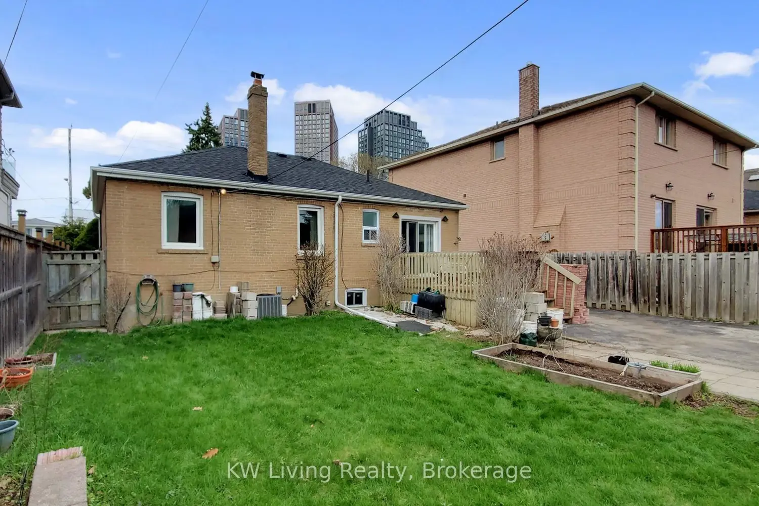 Additional image 18 of 29 Jane Osler Boulevard