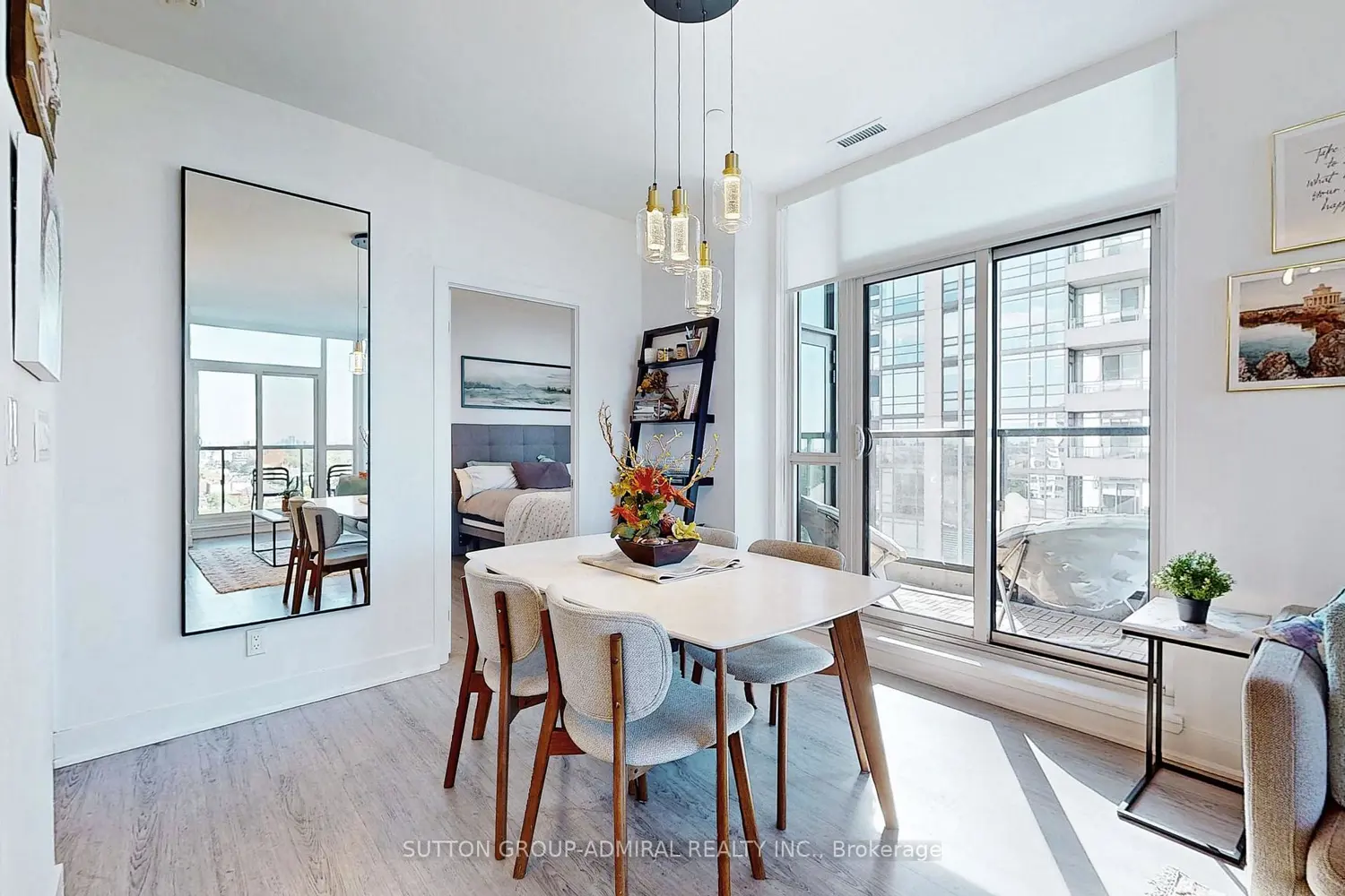 Additional image 4 of 1486 Bathurst Street 907