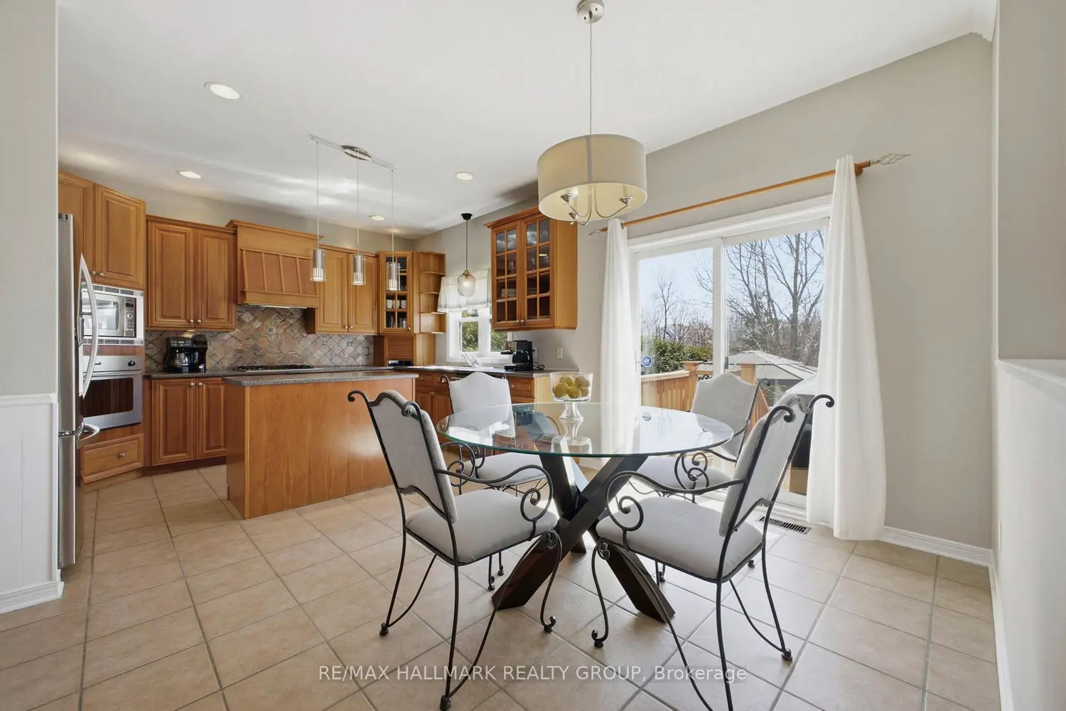 47 Snowberry Way photo 4