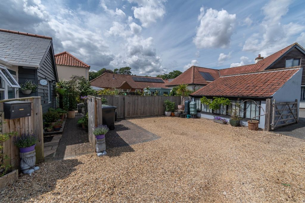 Additional image 18 of 4 bed semi-detached house for saleGladstone Road, Fakenham NR21