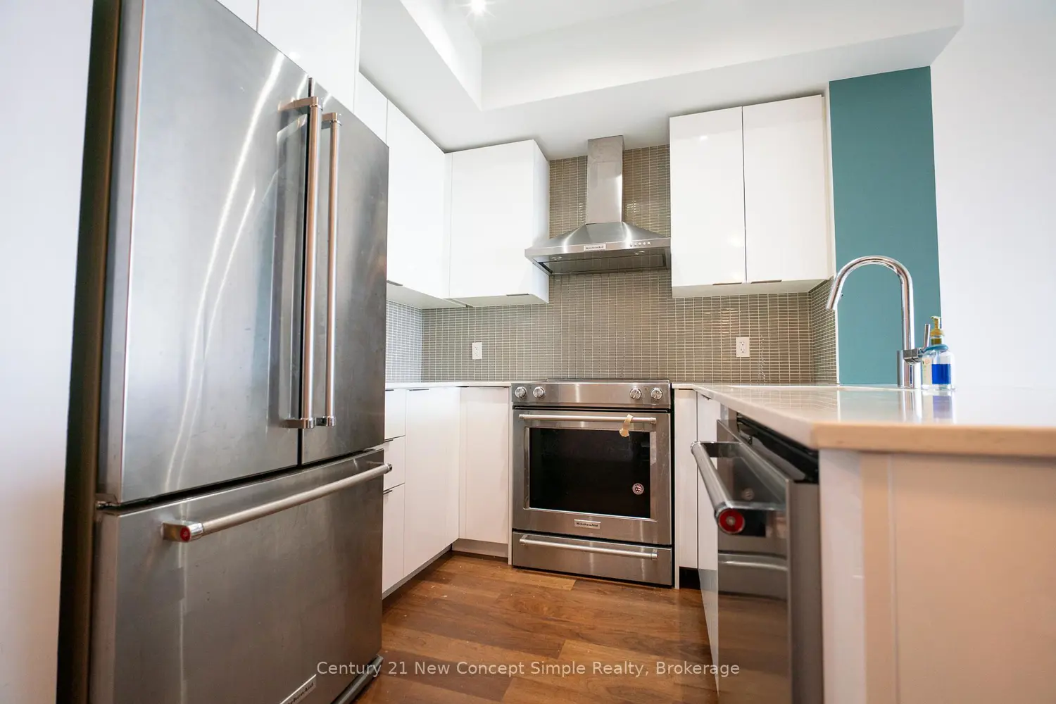 Additional image 3 of 20 Shore Breeze Drive 1209