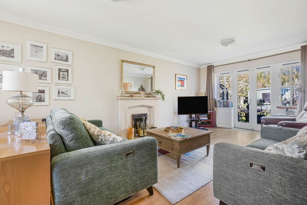 Additional image 2 of 5 bed detached house for saleNursery View, Faringdon, Oxfordshire SN7