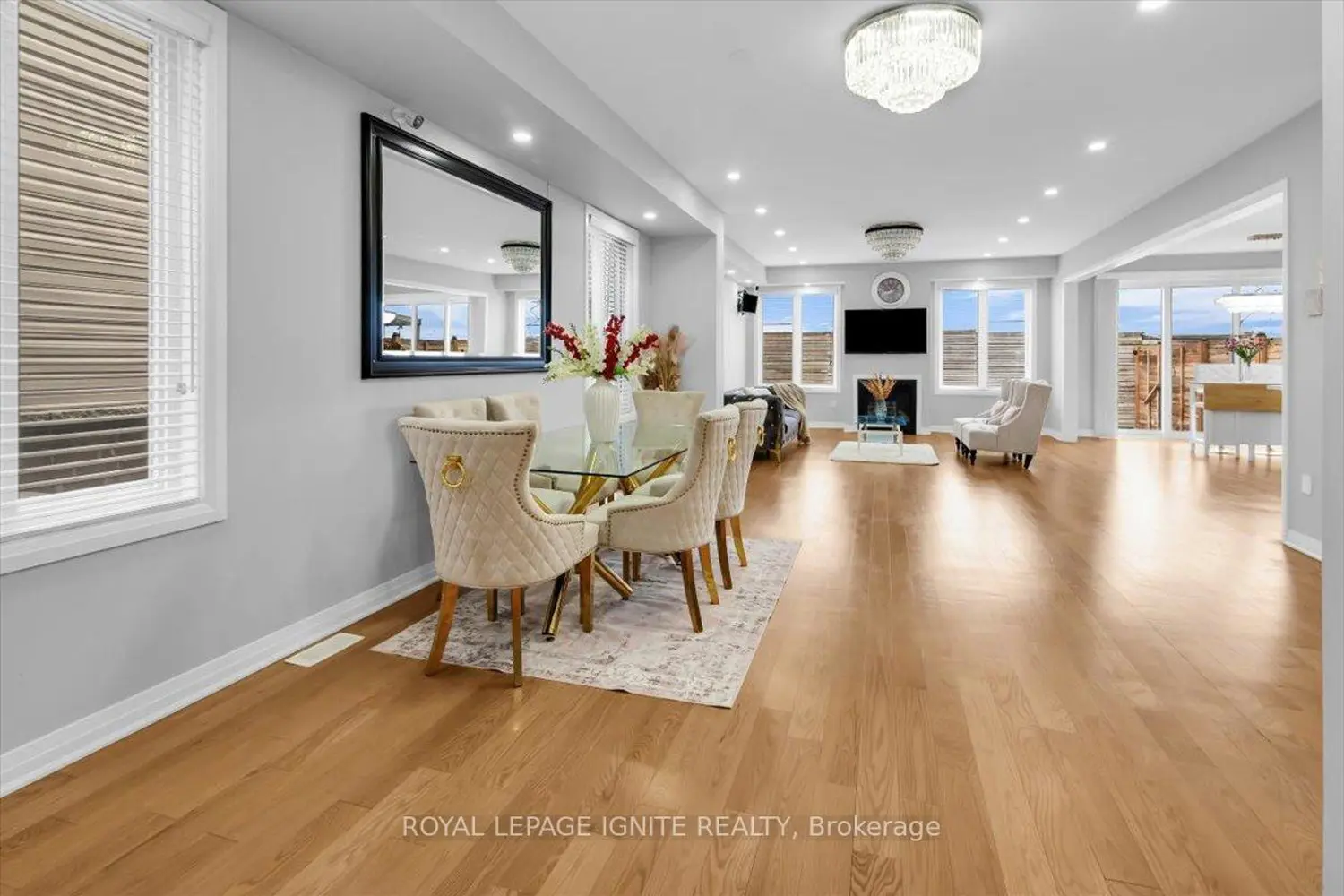 91 Yacht Drive photo 2
