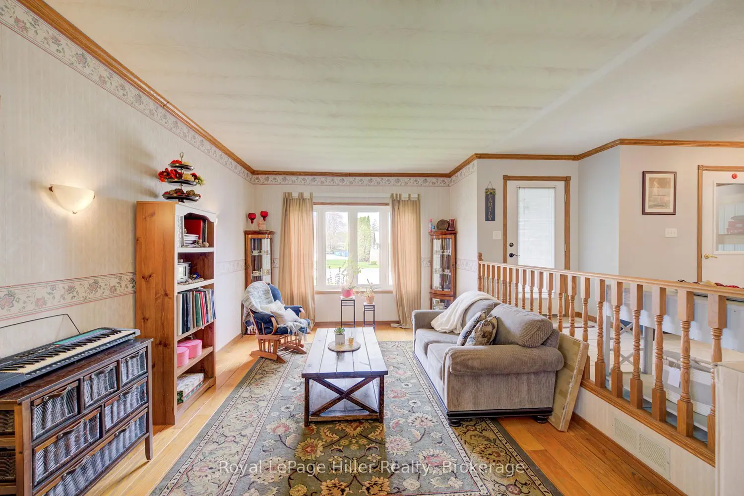 89 Burritt Street photo 2