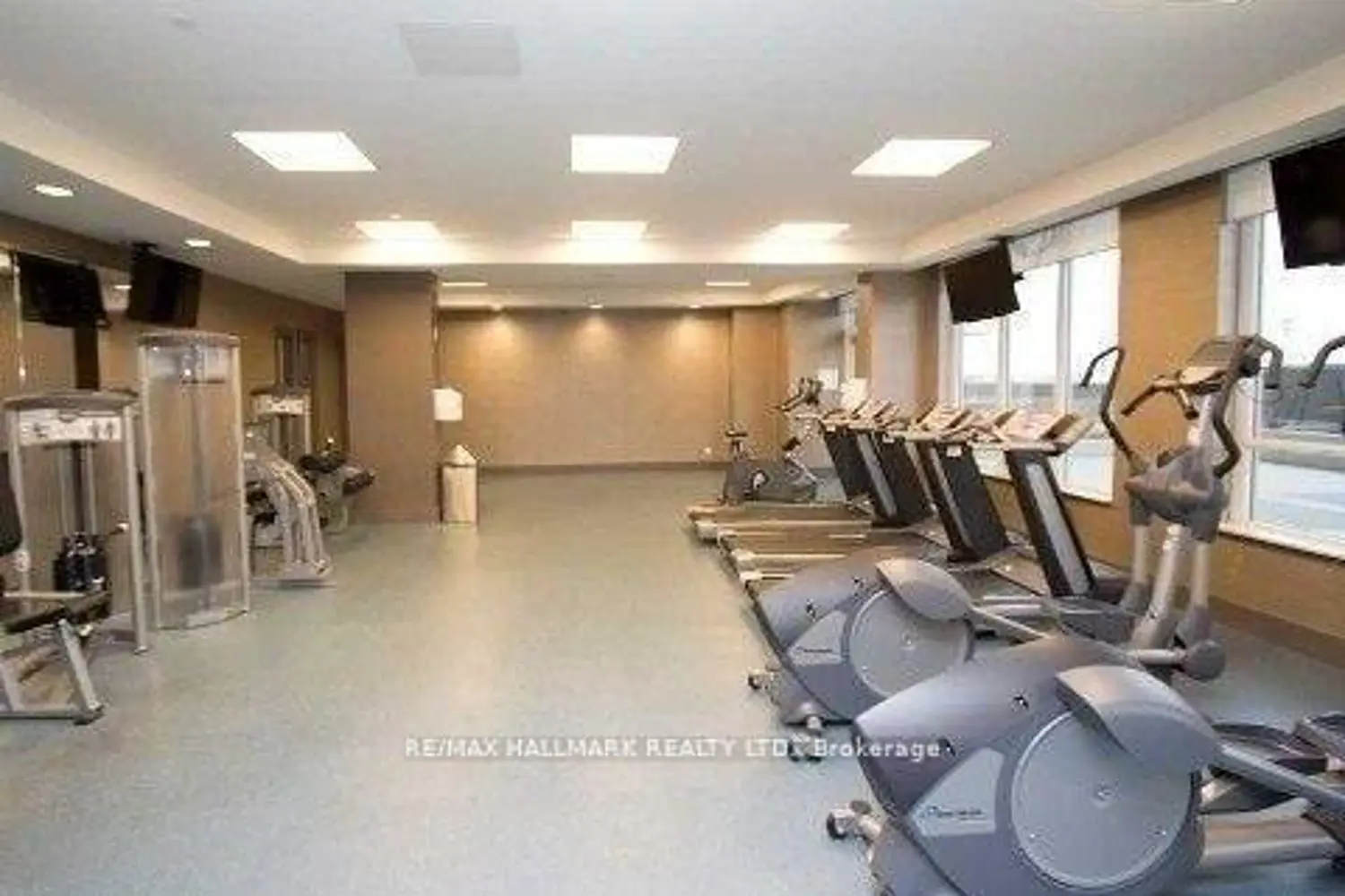 Additional image 13 of 7161 Yonge Street 2432