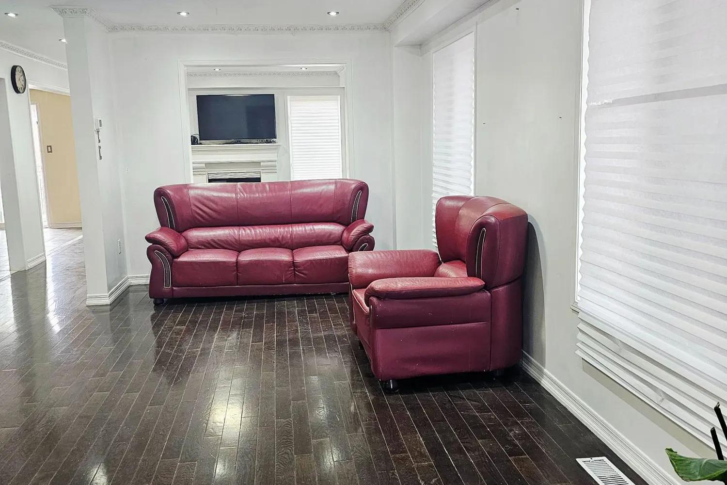 39 Atherton Avenue photo 2