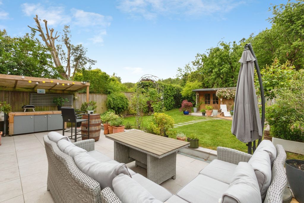 Additional image 21 of 3 bed detached house for saleBack Lane, Bucks Horn Oak, Farnham GU10