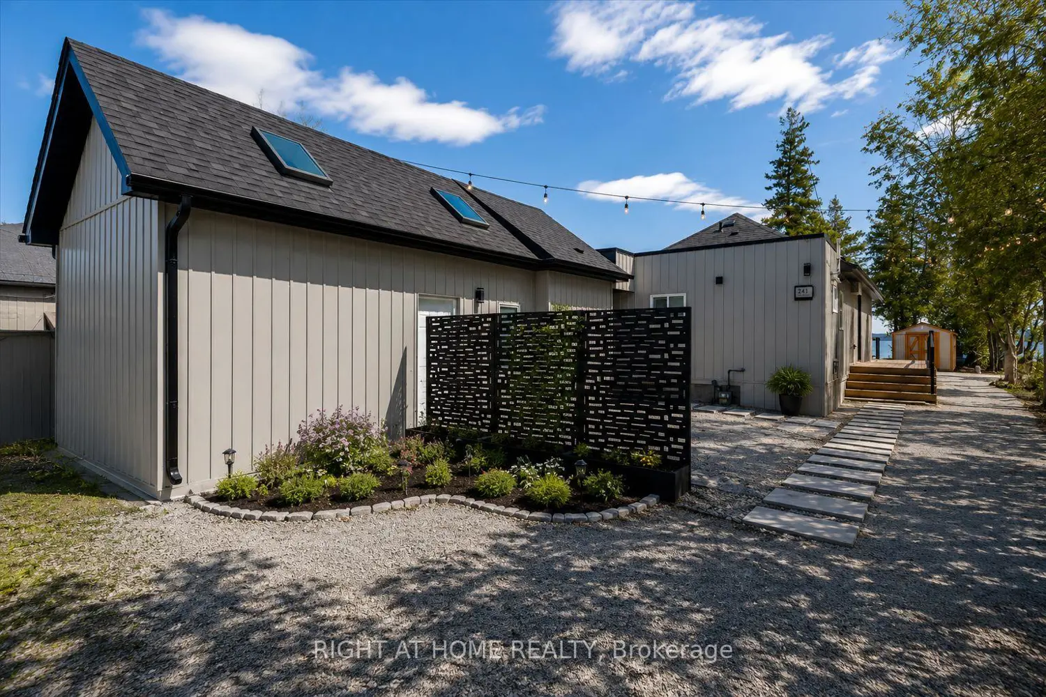 241 Rockaway Beach Place photo 2