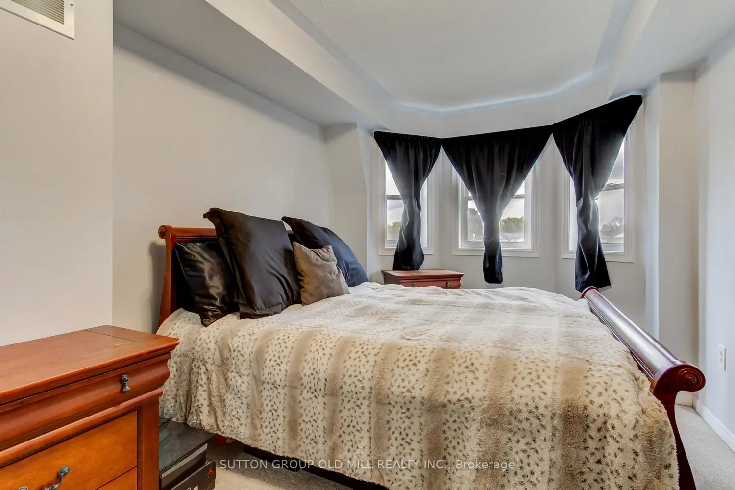Additional image 11 of 760 Lawrence Avenue 167