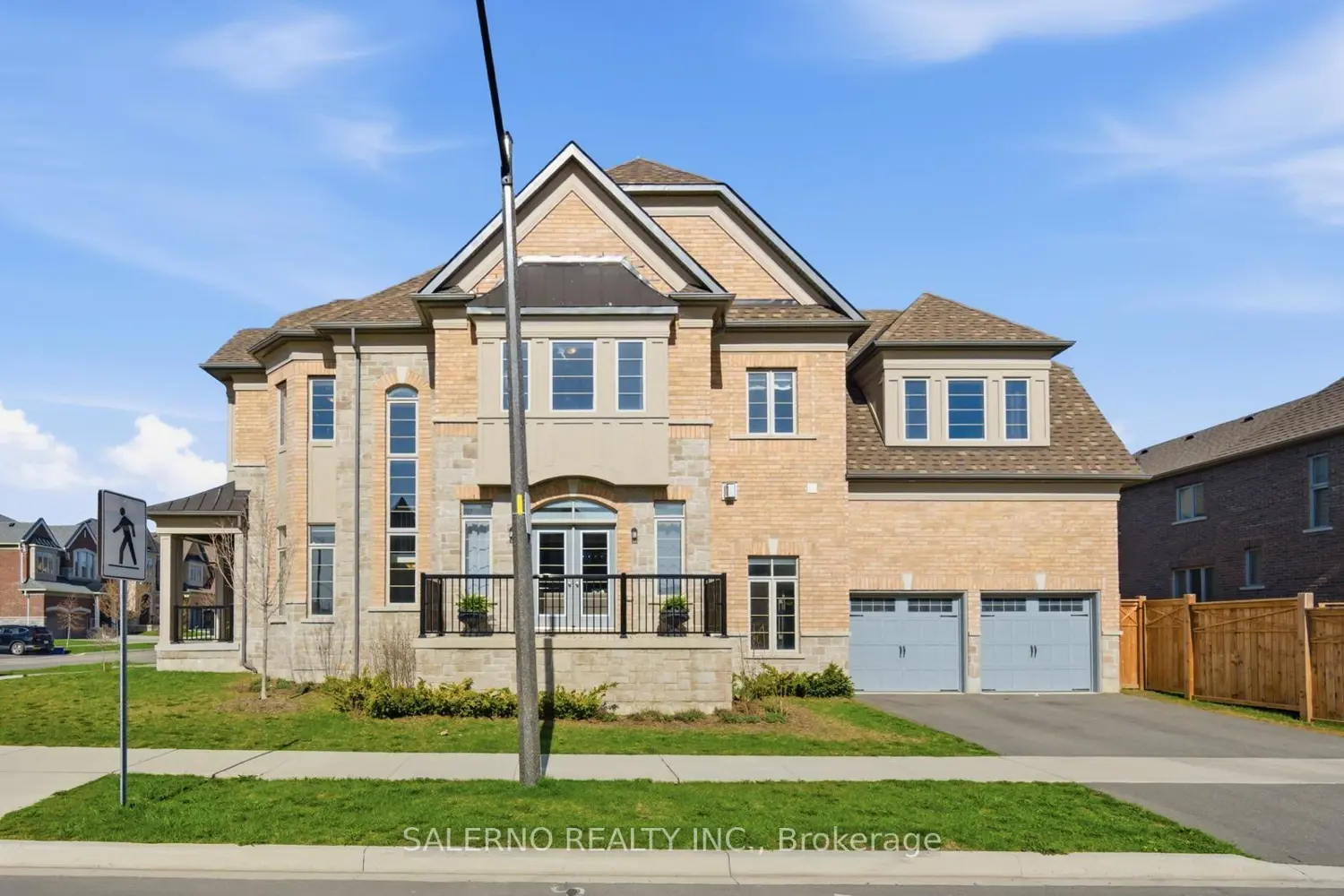 55 Christine Elliott Avenue photo 5