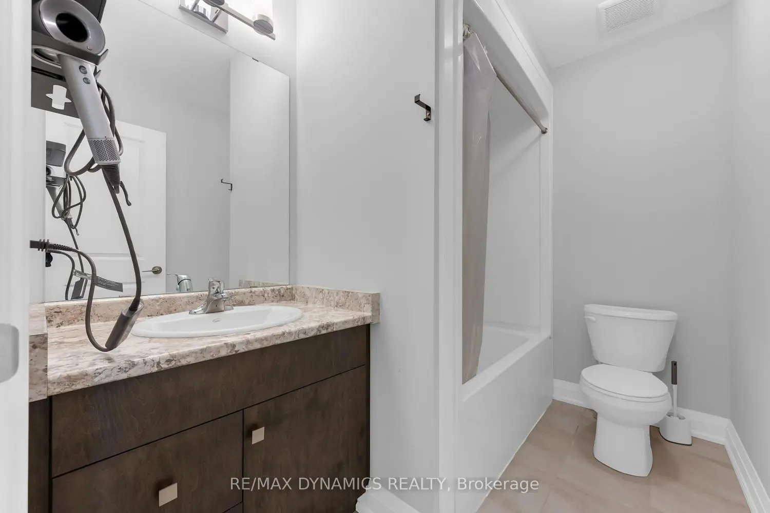 Additional image 11 of 4552 Portage Road 110