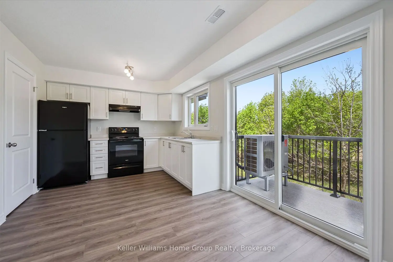 465 Garafraxa Street 1 photo 4