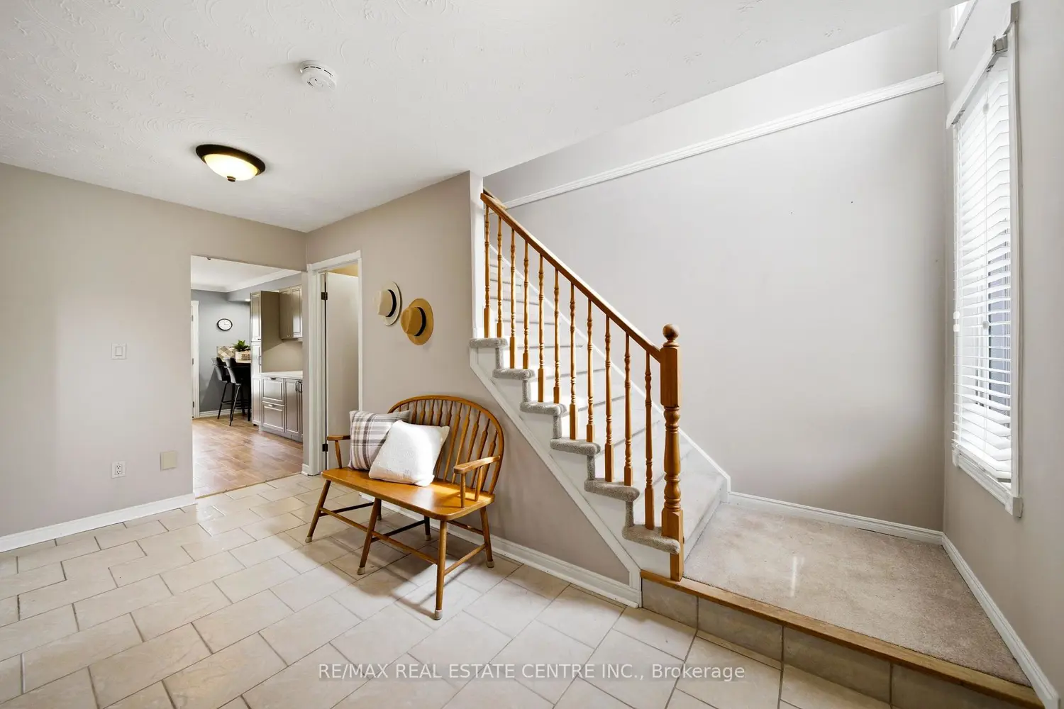 3124 Driftwood Drive photo 4