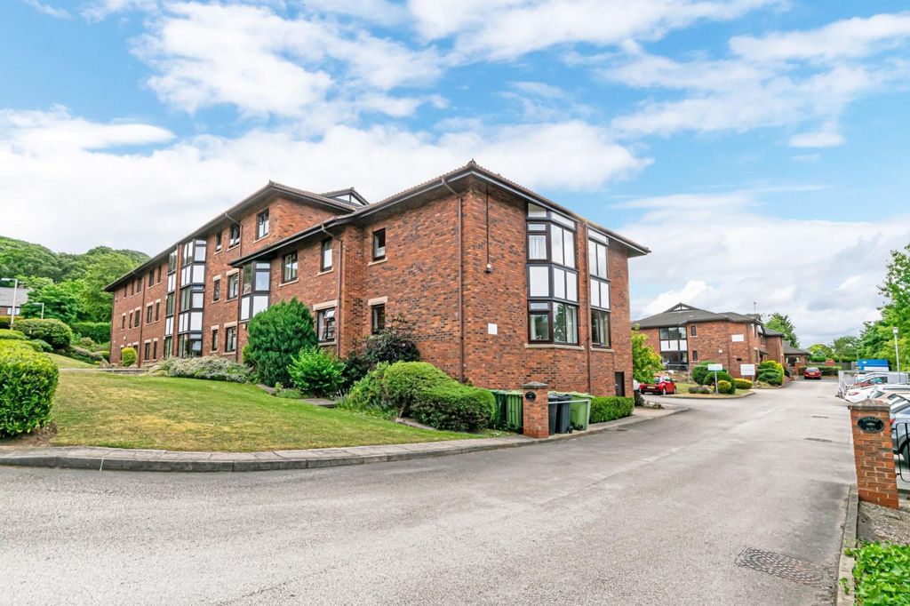 1 bed flat for saleLower Robin Hood Lane, Helsby WA6