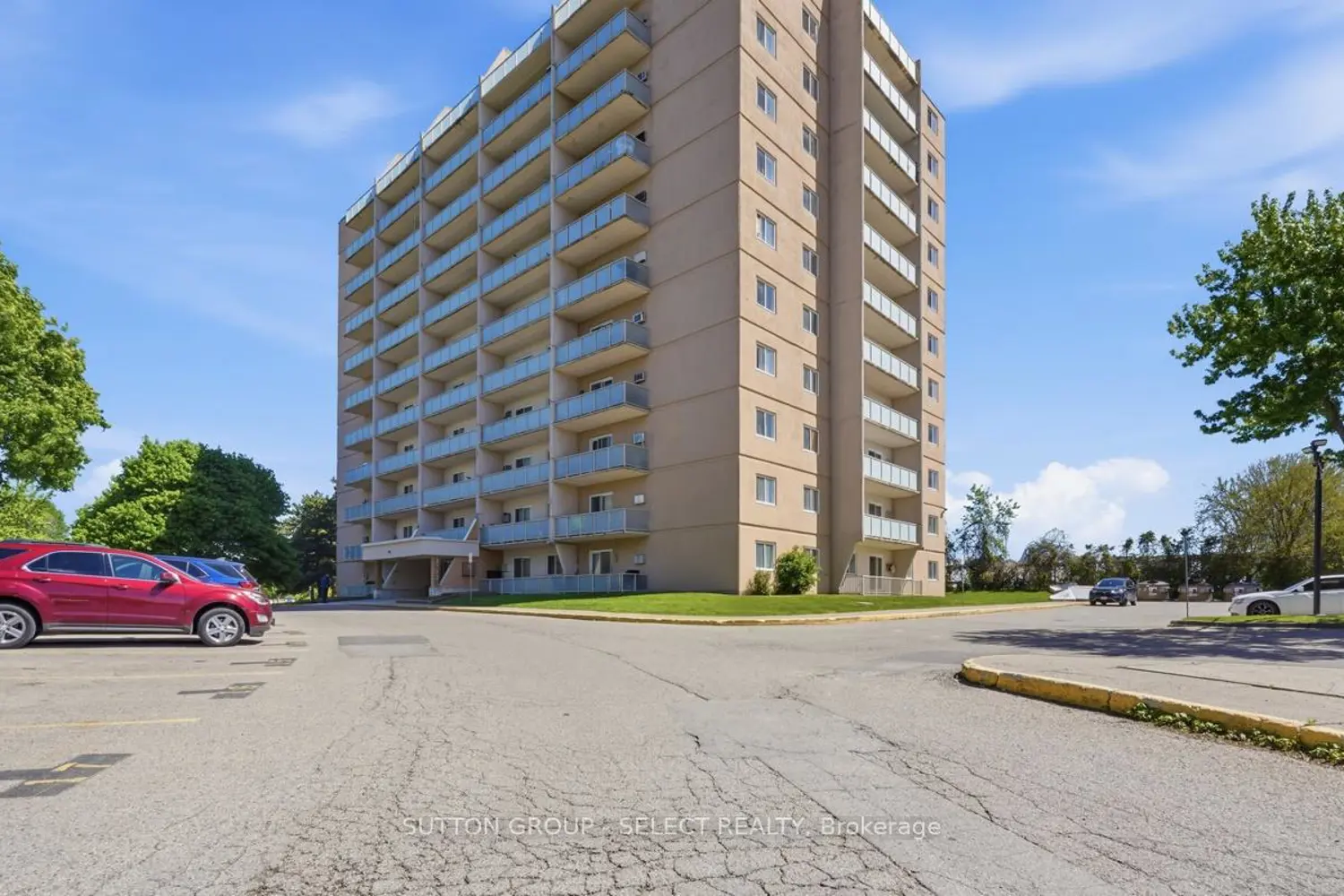 583 Mornington Ave Avenue 808 photo 4
