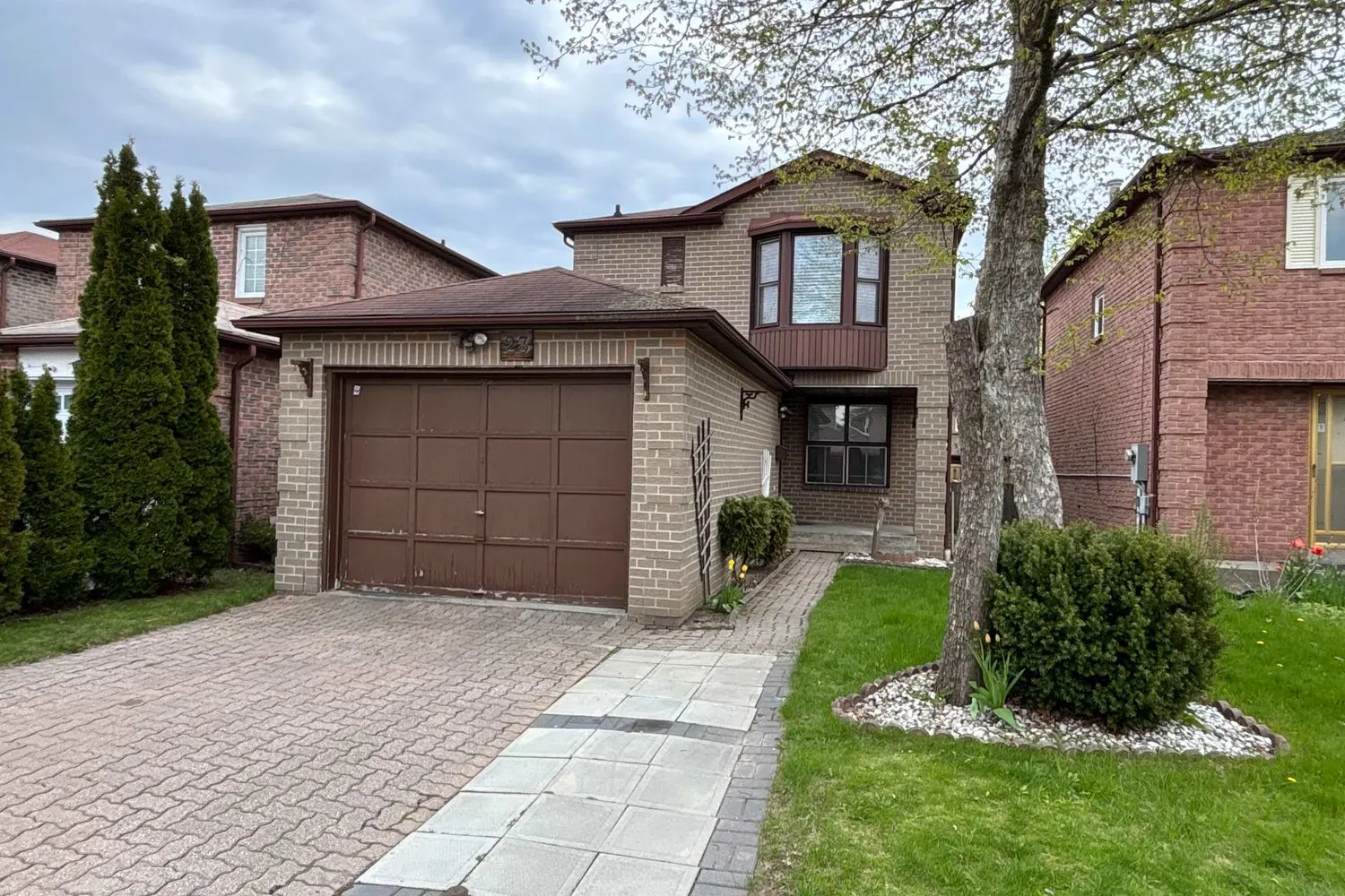 23 Stockbridge Crescent photo 2