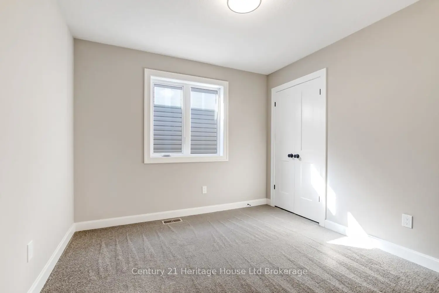 Additional image 15 of 323 Anderson Street