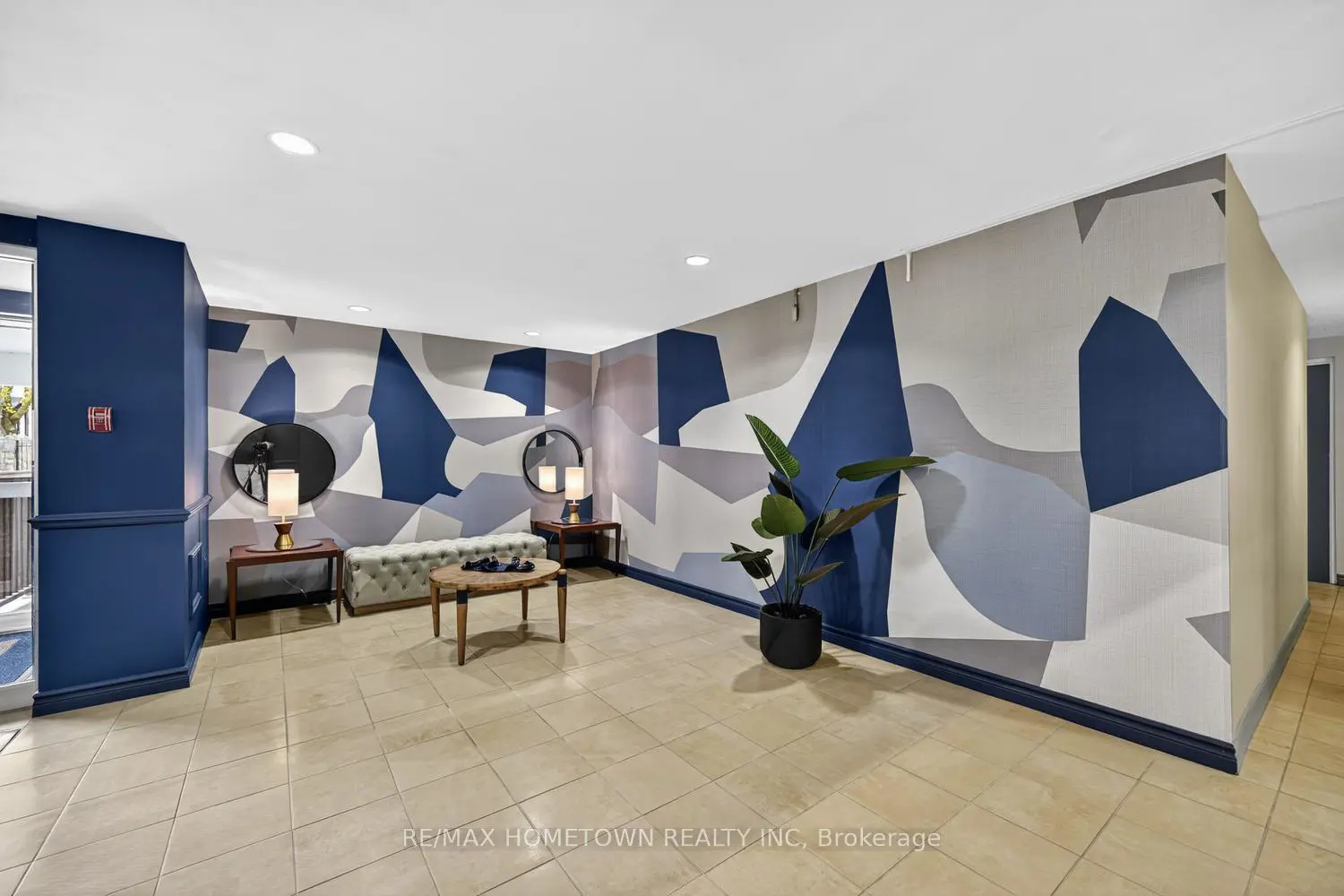 109 King Street 806 photo 4