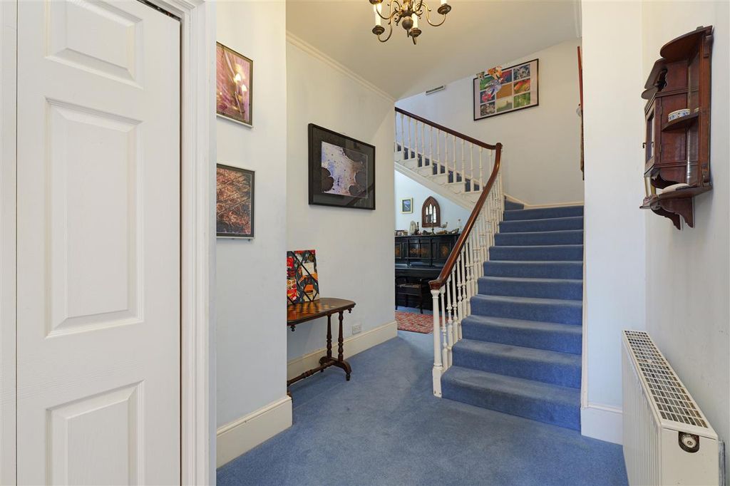 Additional image 3 of 5 bed terraced house for saleHugh House, Hugh Place, Faversham ME13