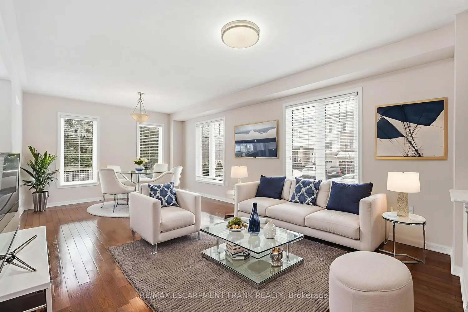 12 Emick Drive photo 5