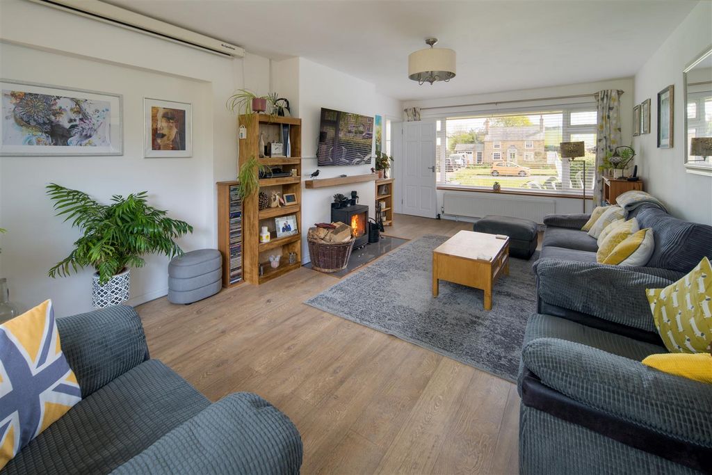 Additional image 8 of 3 bed detached house for saleNorton Green, Isle Of Wight PO40