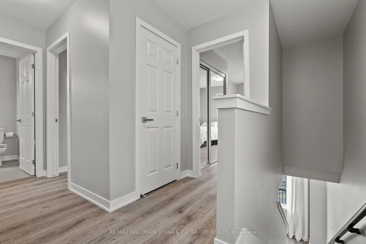 Additional image 13 of 146 Anthracite Private