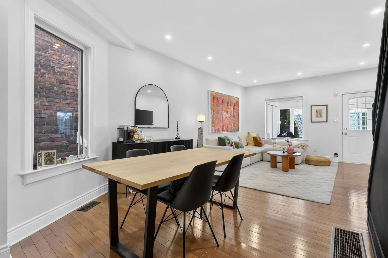 Additional image 7 of 144 Rosemount Avenue