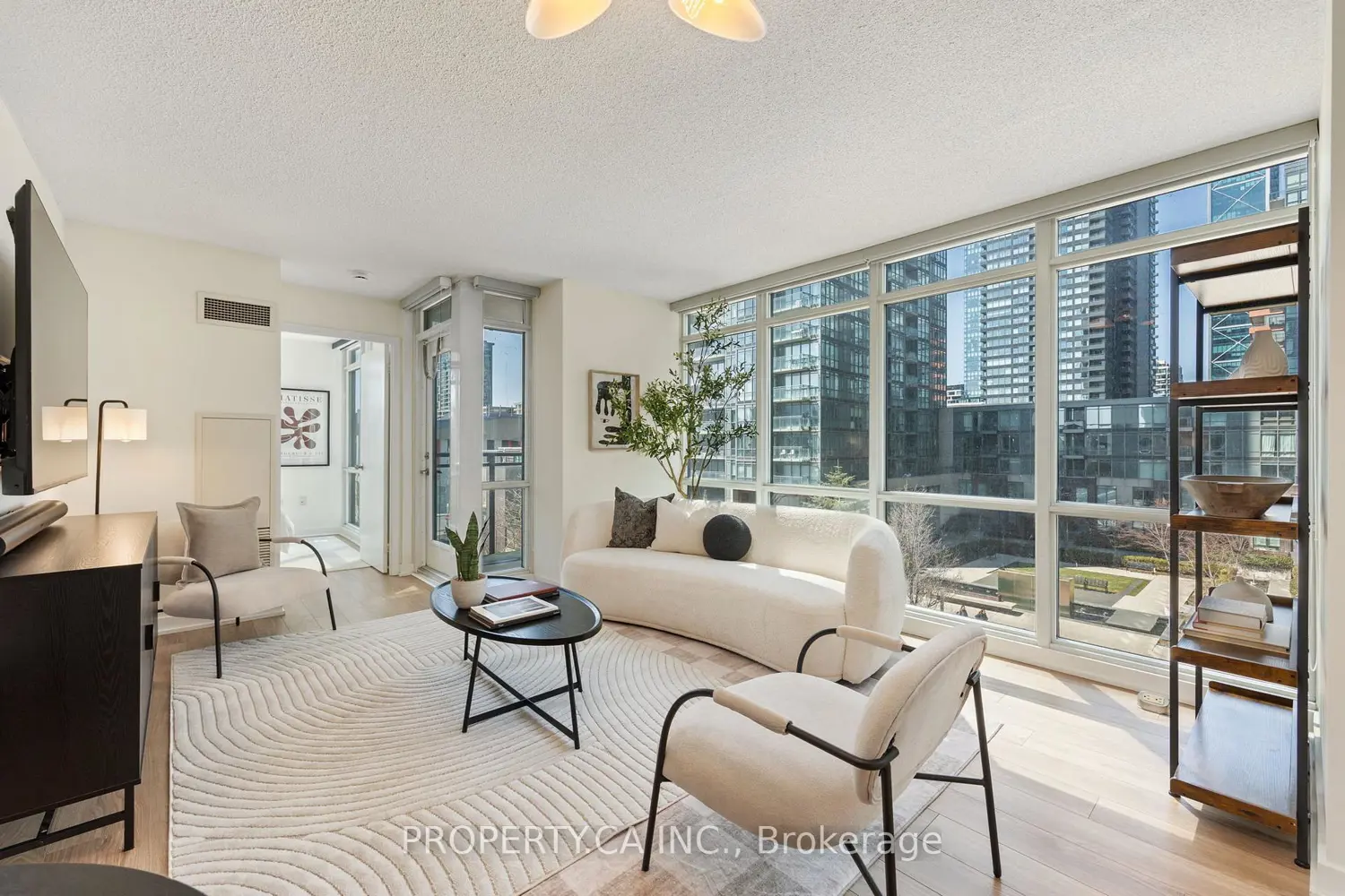11 Brunel Court 503