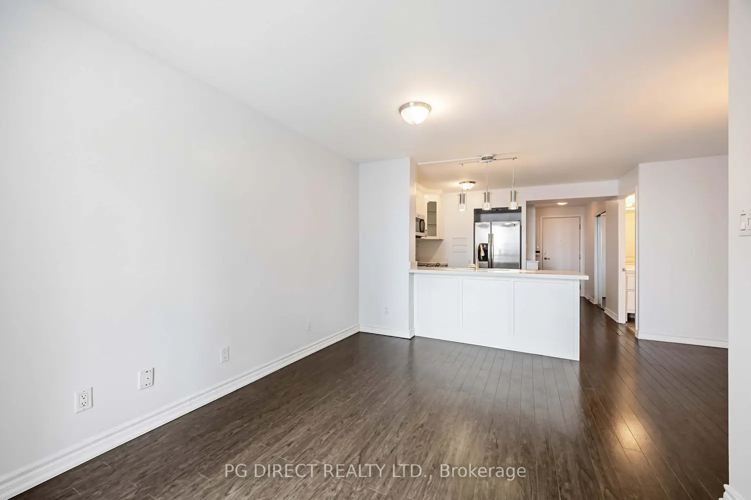 Additional image 8 of 323 Richmond Street 807