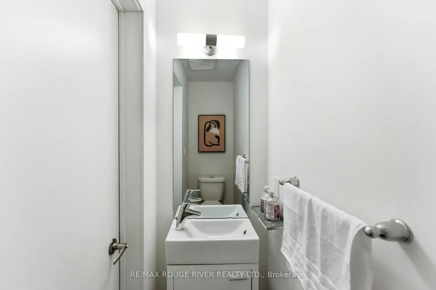 Additional image 3 of 1555 Kingston Road 226