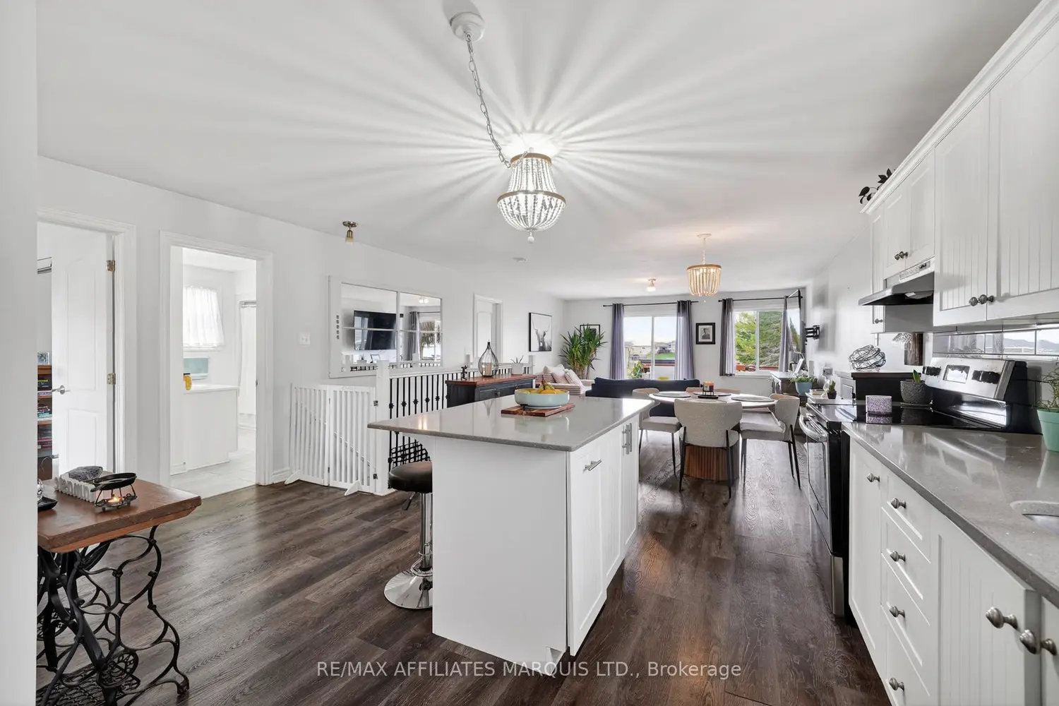 28 Cherry Avenue photo 4