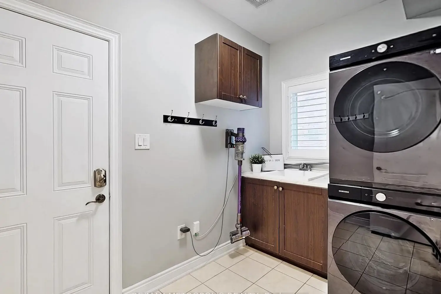 Additional image 3 of 124 Milby Crescent