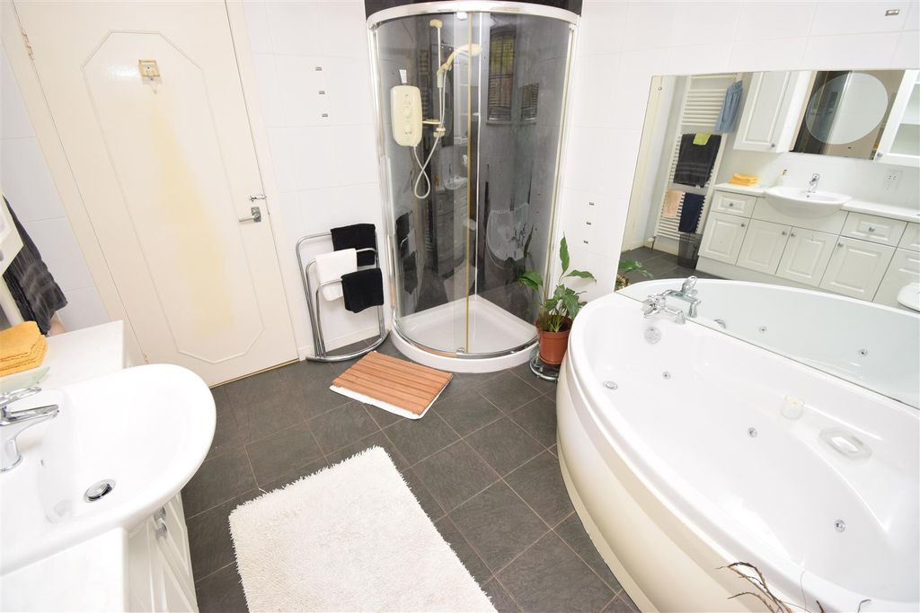 Additional image 11 of 4 bed detached house for saleCul-A-Mhuilinn, Milton, Drumnadrochit IV63
