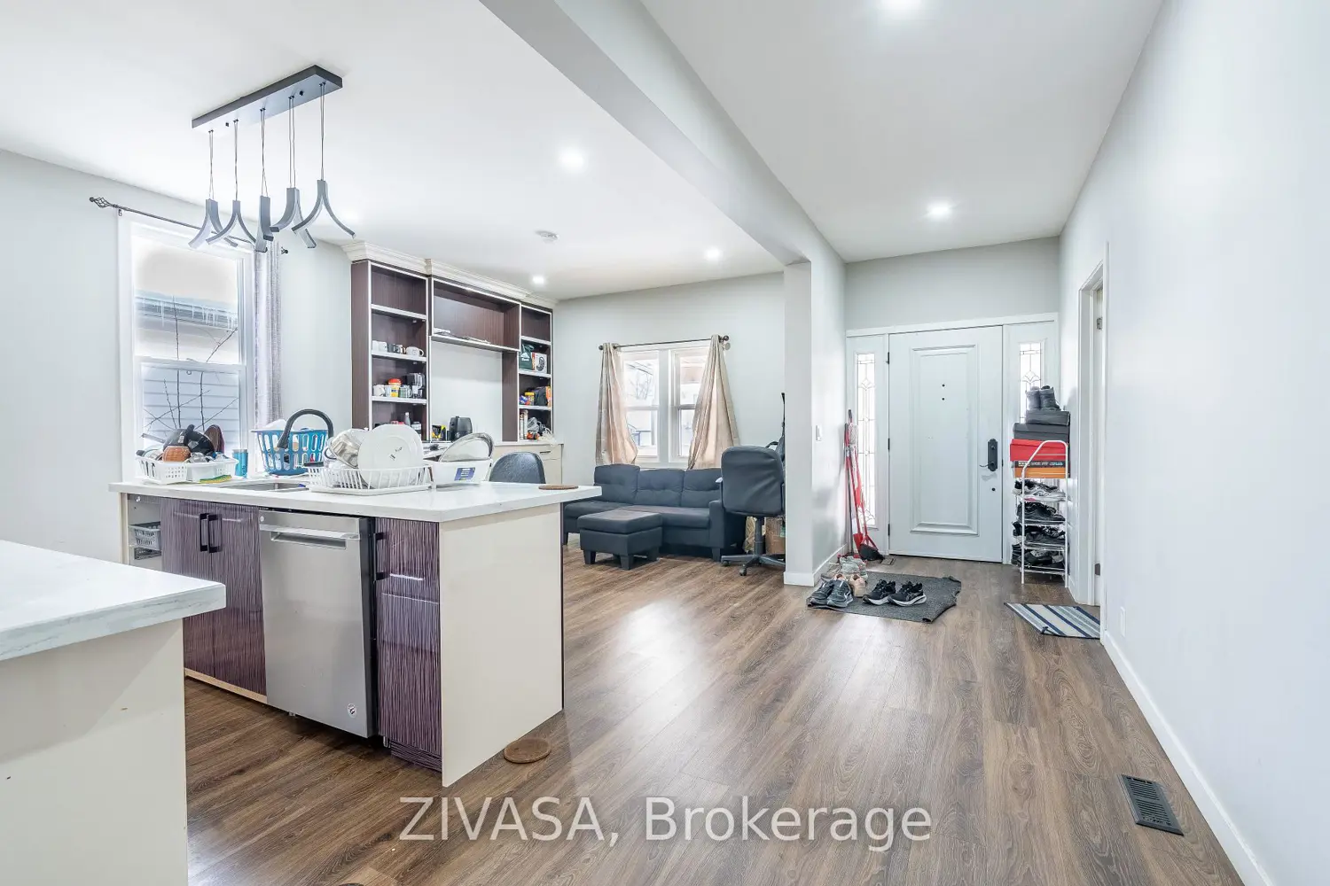 Additional image 7 of 6367 Ker Street
