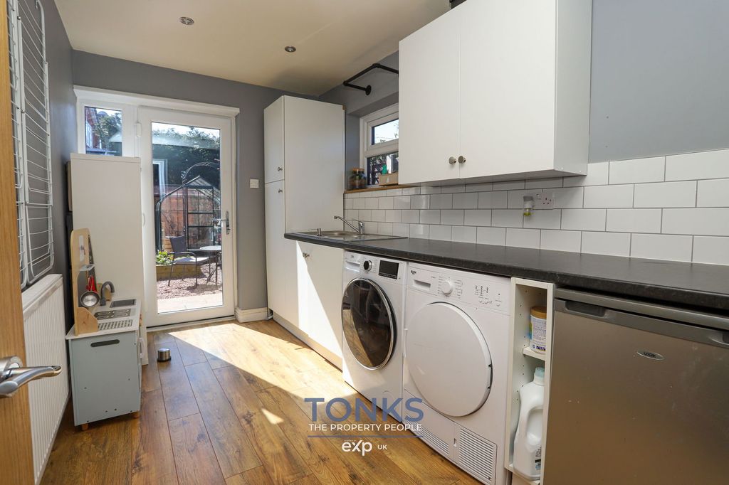 Additional image 11 of 4 bed detached house for saleHamilton Avenue, Halesowen B62